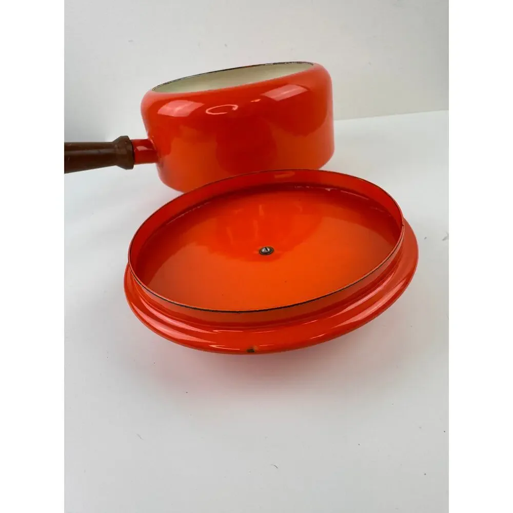 Vintage Bright Enamel Orange Fondue Pot Aluminum Wooden Single Handle with Lid